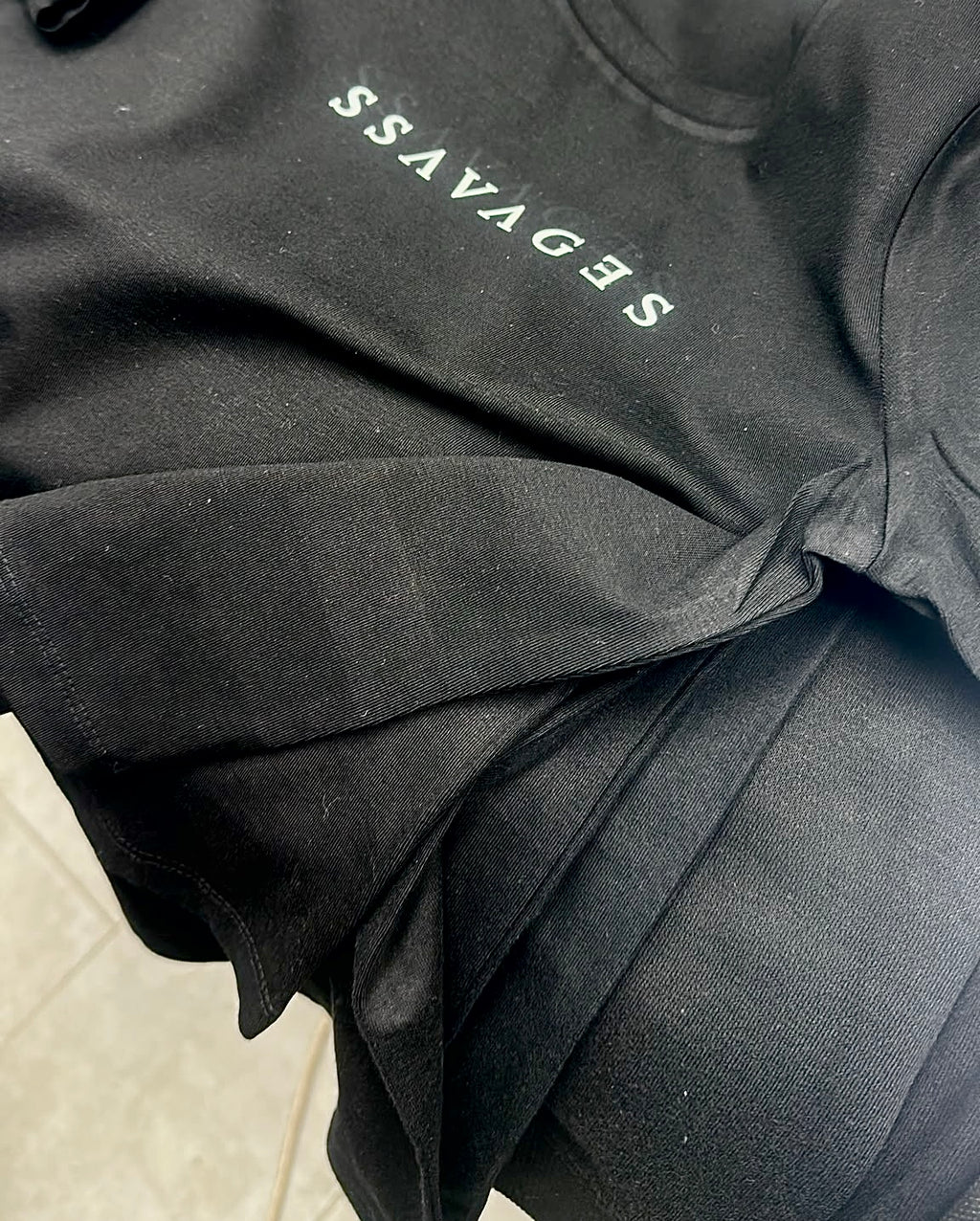 CAMISETA SSΛVΛGƎS