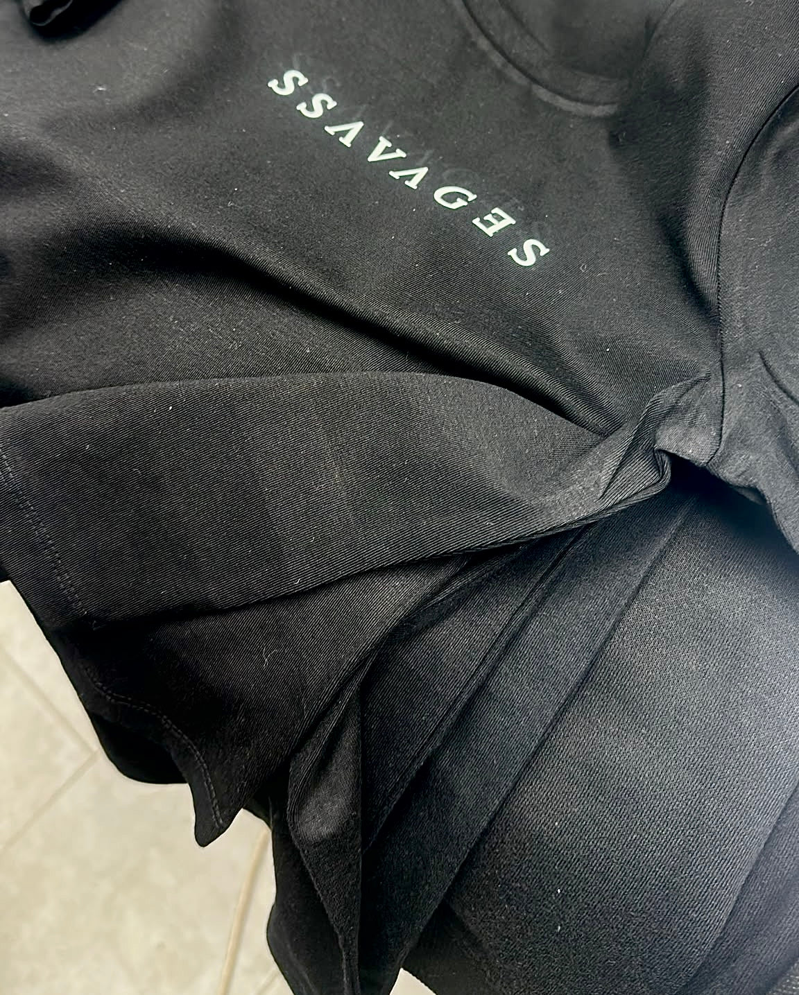 CAMISETA SSΛVΛGƎS