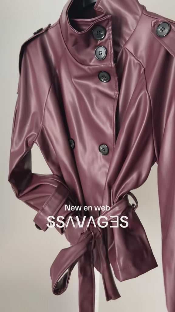 CHAQUETA BOTONES + LAZADA